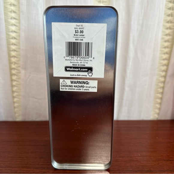 Brand New Vintage Bratz Pink And Yellow Tin Locker With Lock And Key - Picture 3 of 9